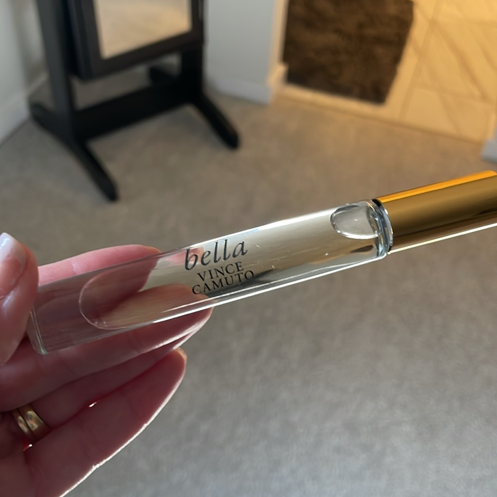Vince camuto BELLA NEW! Roller ball